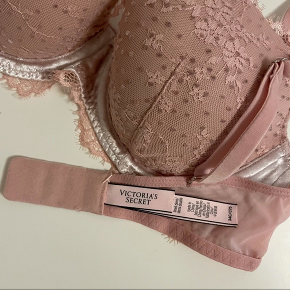 VS Bra - Picture 3 of 4